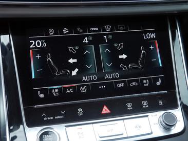 Audi Q8 50 TDI Quattro — photo 16