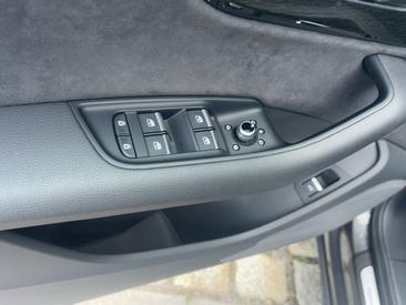 Audi Q7 Competition Plus 50 TDI Quattro — photo 14