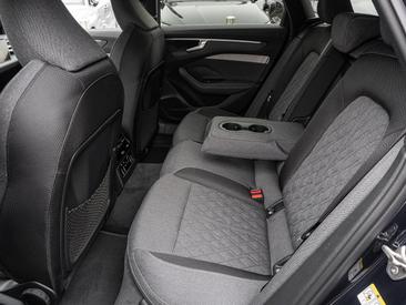 Audi A6 Avant TFSI E 50 E Quattro — photo 15