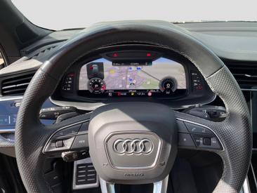 Audi SQ7 Competition Plus TFSI — photo 8