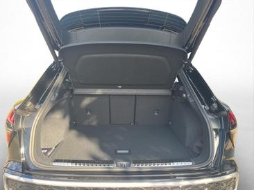 Audi Q3 E-hybrid — photo 10
