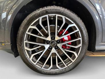 Audi SQ5 SUV TFSI — photo 4