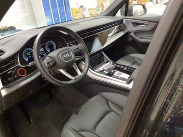 Audi Q7 TFSI E E Quattro — photo 5