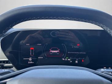 Audi Q6 E-tron Q6 SUV E-tron Quattro 285 KW — photo 10