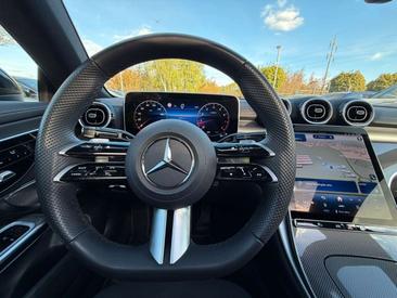 Mercedes CLE Cabriolet 200 — photo 9