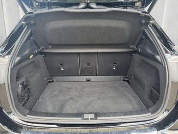 Mercedes GLA 200 — photo 17
