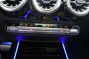 Mercedes GLA 45 S 4MATIC — photo 21