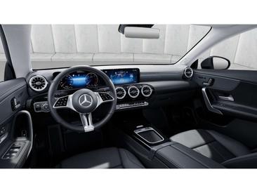 Mercedes CLA Berline 220 D — photo 8