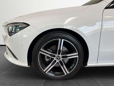 Mercedes CLA Berline 200 D — photo 6