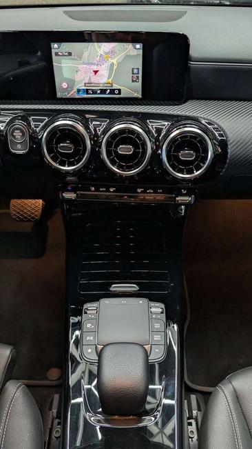 Mercedes CLA Berline 200 D — photo 24