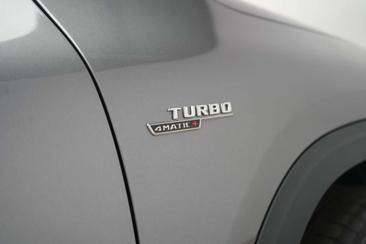 Mercedes GLA 45 S 4MATIC — photo 44