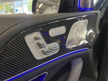 Mercedes GLS 63 4MATIC — photo 14