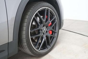 Mercedes GLA 45 S 4MATIC — photo 49
