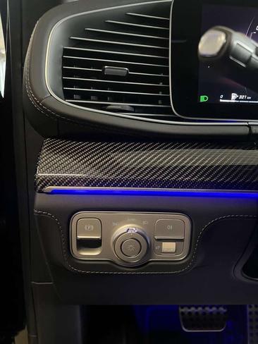 Mercedes GLS 63 4MATIC — photo 16