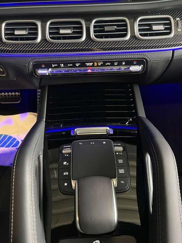 Mercedes GLS 63 4MATIC — photo 20