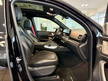 Mercedes GLS 63 4MATIC — photo 18