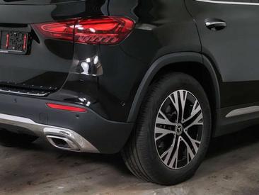 Mercedes GLA 180 — photo 3