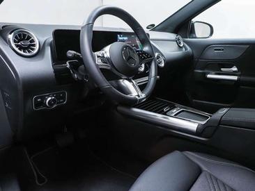 Mercedes GLA 180 — photo 5