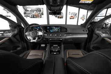 Mercedes GLS 63 4MATIC — photo 3