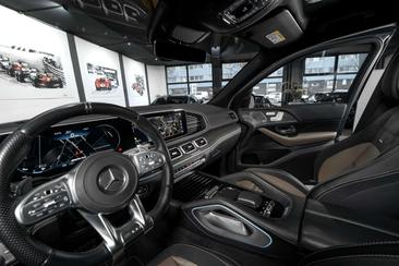Mercedes GLS 63 4MATIC — photo 4
