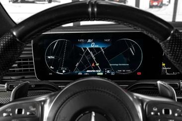 Mercedes GLS 63 4MATIC — photo 18