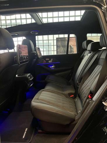 Mercedes GLS 63 4MATIC — photo 29