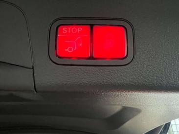 Mercedes GLS 63 4MATIC — photo 38
