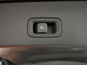 Mercedes GLS 63 4MATIC — photo 39