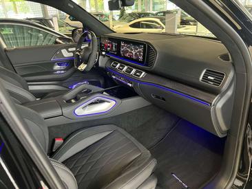 Mercedes GLS 63 4MATIC — photo 43