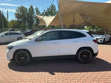 Mercedes GLA 200 — photo 6