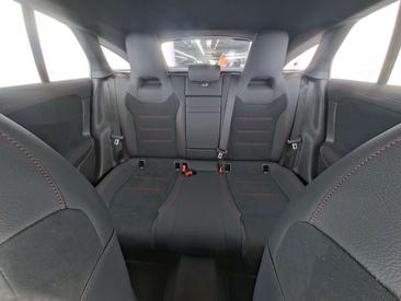 Mercedes CLA Berline 180 — photo 8