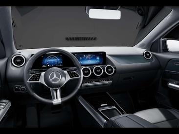 Mercedes GLA 200d — photo 8
