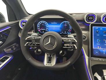 Mercedes GLC 400 — photo 12