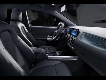 Mercedes GLA 200d — photo 9