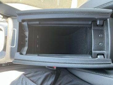 Mercedes GLA 200 — photo 25