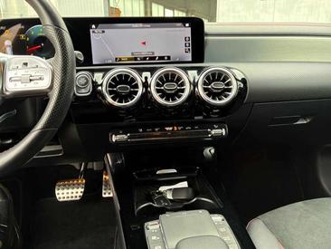 Mercedes CLA Berline 250 4MATIC — photo 12
