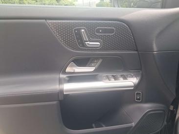 Mercedes GLA 220 D — photo 13