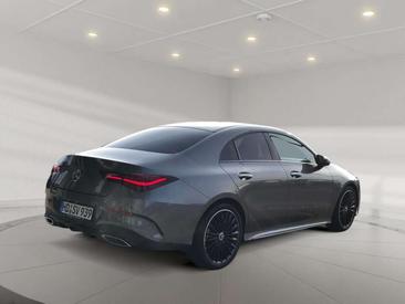 Mercedes CLA Berline 200 — photo 2