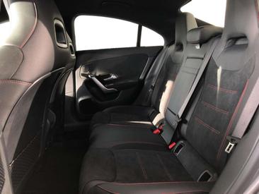 Mercedes CLA Berline 200 — photo 8