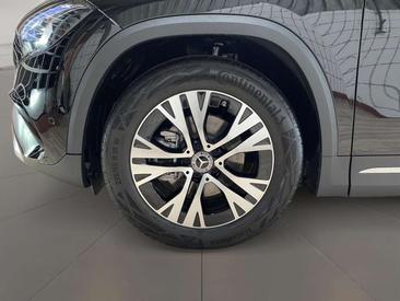Mercedes GLA 200 — photo 7
