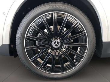 Mercedes GLA 180 — photo 9