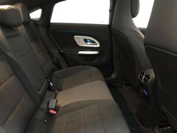 Mercedes CLA Berline 250 — photo 12