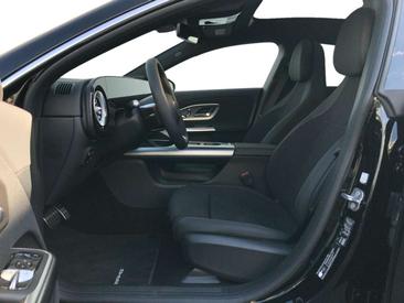 Mercedes CLA Berline 250 — photo 8