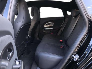 Mercedes CLA Berline 250 — photo 10