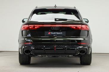 Audi RSQ8 Performance Quattro Tiptronic — photo 22