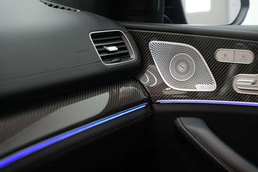 Mercedes GLE 53 4MATIC+ — photo 34