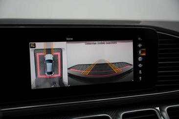 Mercedes GLE 53 4MATIC+ — photo 37