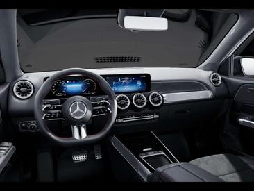 Mercedes GLB 200d — photo 8