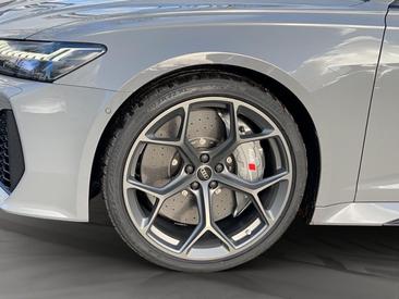 Audi RS6 avant Performance — photo 8