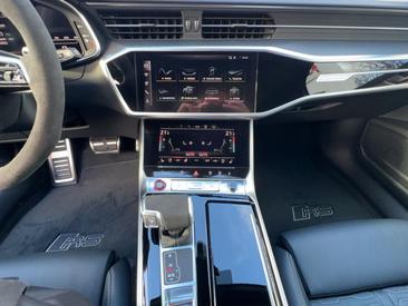 Audi RS6 avant Performance — photo 12